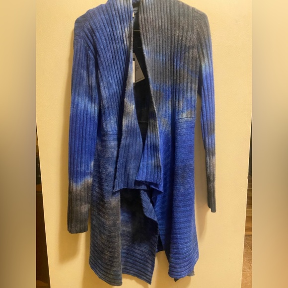 Blue Cashmere Tie Dye Drape - Picture 1 of 4